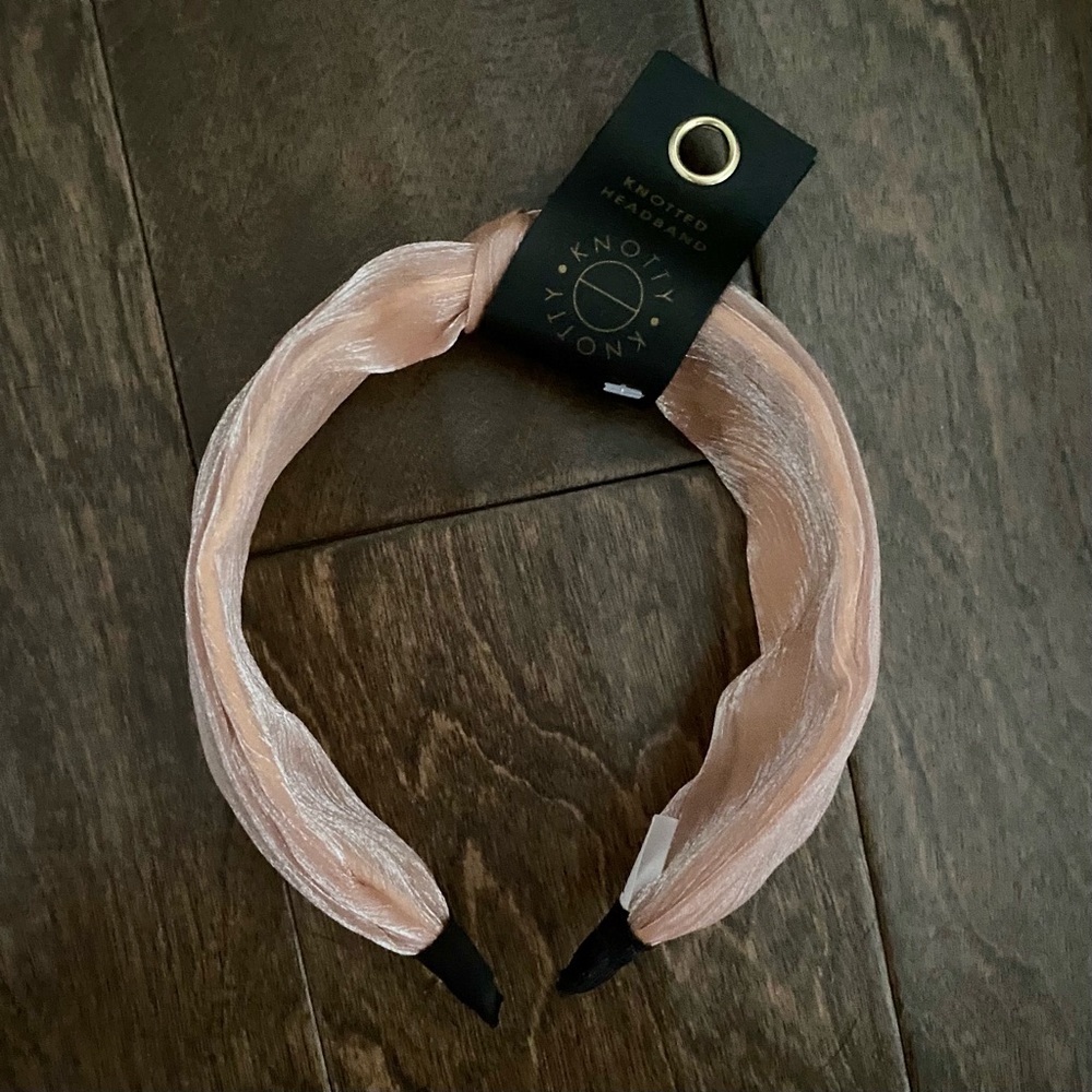 Knotty Knotted Headband